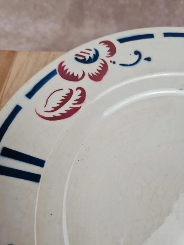 Compotier sur pied ancien Gien – Décor floral bleu & rouge – photo 4